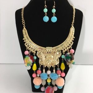 Colorfully/Nice Pom Pom Shocker Necklace Set.